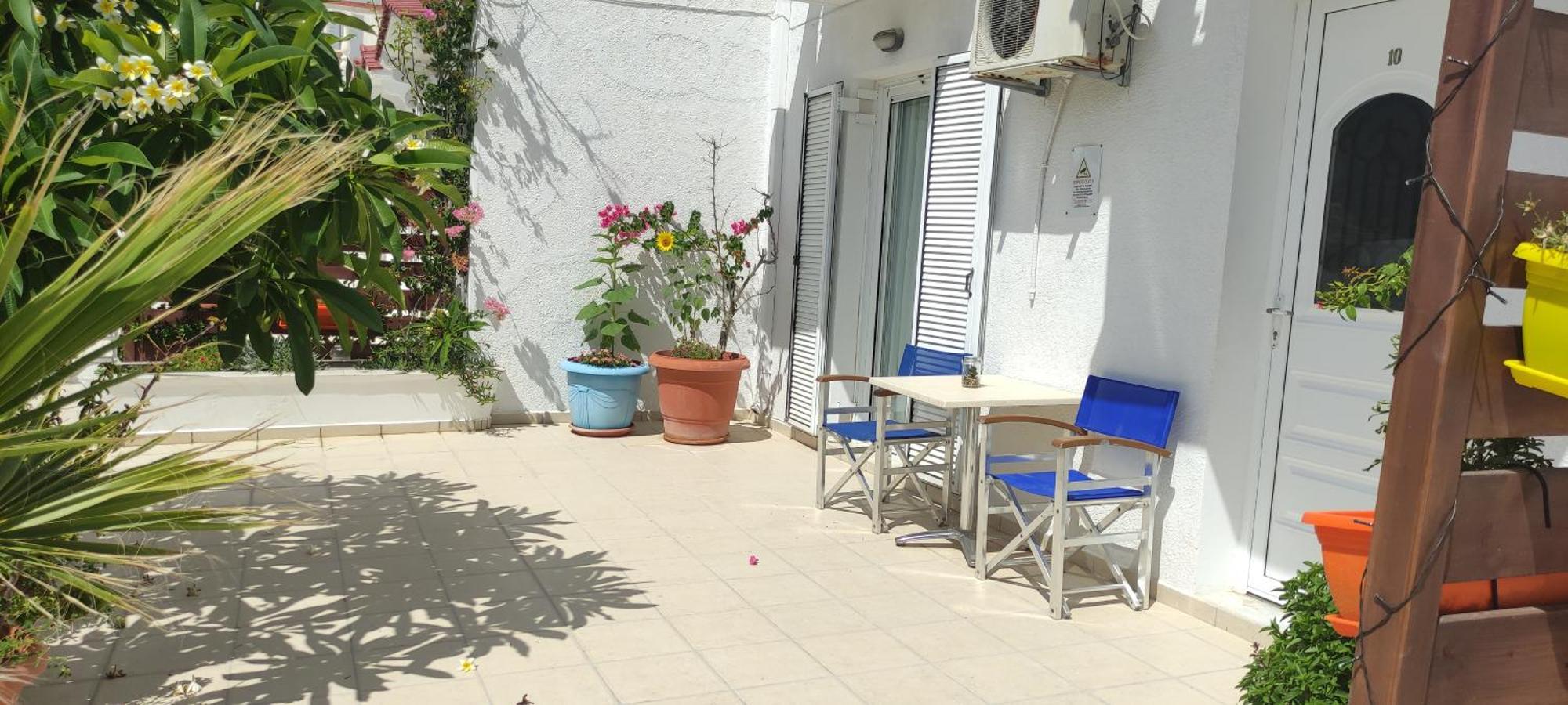 Nikos Studios Livadia  Pokój zdjęcie